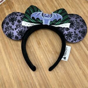 Disney Parks Haunted Mansion Minnie Ears Headband Bat Purple Wallpaper Maid Bow